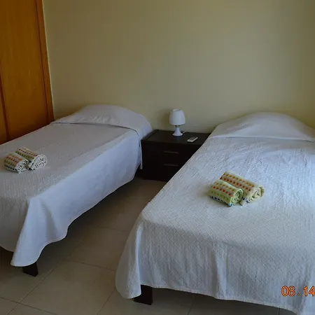 Casa de Férias Branca *