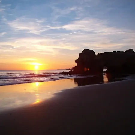 Branca Casa de Férias Albufeira
